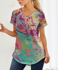 Wholesale 🌟 Nanu | Green & Purple Brushstroke Hacci V-Neck Curved-Hem Tee - Plus 😀