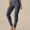 Flash Sale 😍 Nanu | Dark Gray Blue & White Paisley Leggings - Plus 🥰