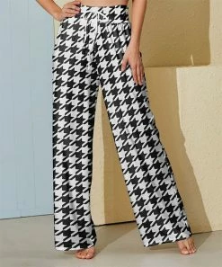 Top 10 ๐ฅ Nanu | Black & White Houndstooth Palazzo Pants - ๐ฉ Women & Plus โ