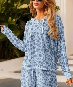 Flash Sale 👏 Nanu | Dark Blue & Light Blue Leopard Drop-Shoulder Relaxed-Fit Hoodie - Plus ✨